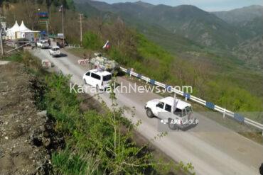 icrc-vehicles-carrying-armenian-origin-residents,-unimpededly-passed-through-azerbaijan’s-lachin-khankandi-road-video