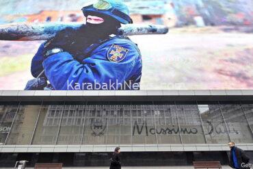 patriotic-ukrainians-are-rushing-to-pay-their-taxes