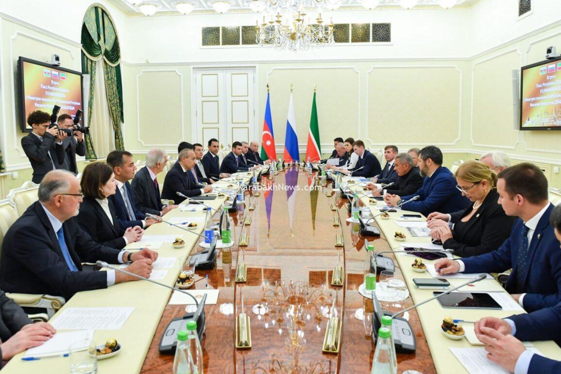 azerbaijani-minister-of-economy-meets-head-of-russia-tatarstan’s-(photo)