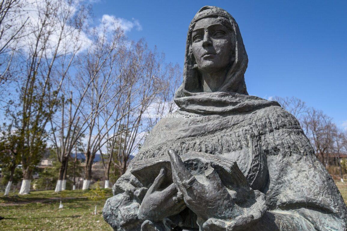 unesco-inscribes-natavan’s-album-of-illustrated-verses-in-memory-of-world-international-register