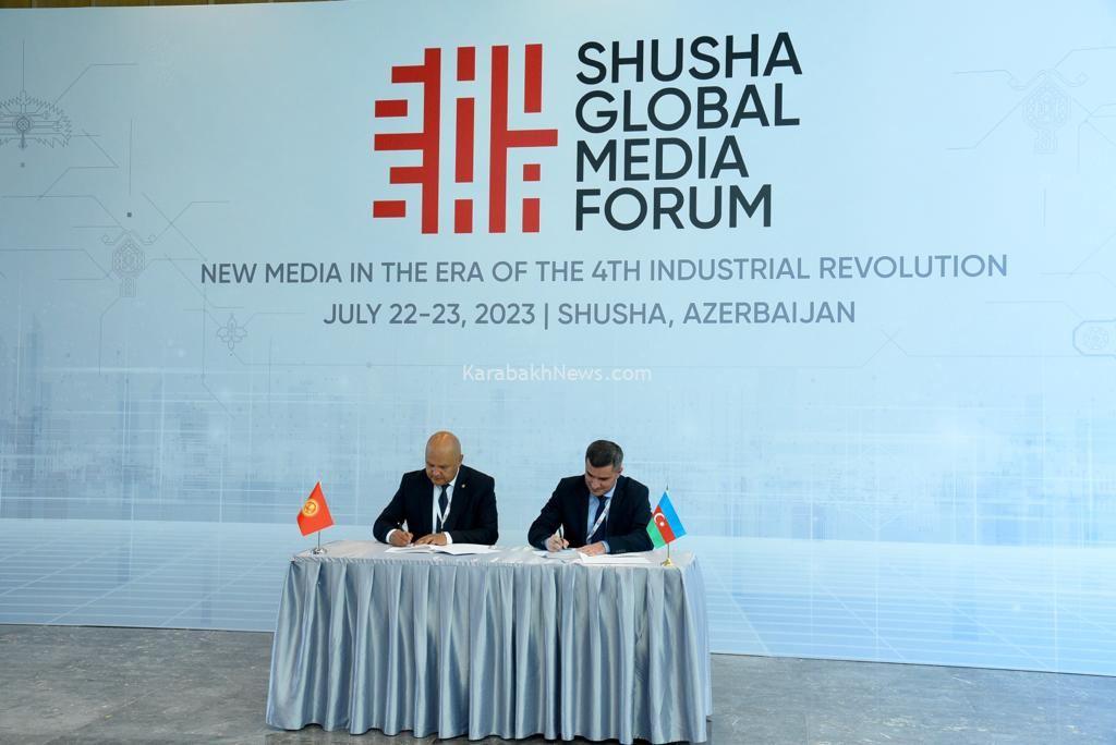 azerbaijan’s-arb-24-signs-memorandum-with-kyrgyzstan’s-ala-too-24-tv-channel-(photo)