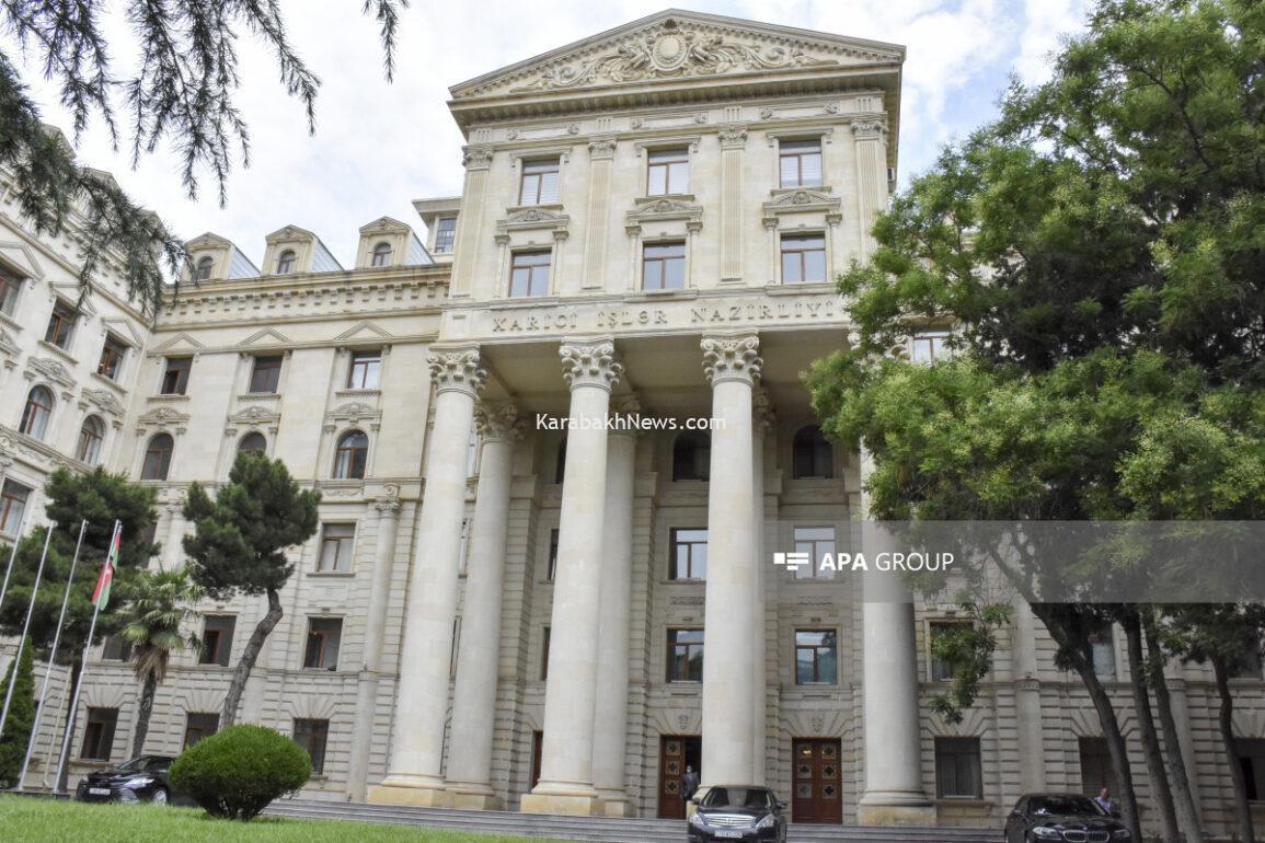 azerbaijani-mfa:-aghdam-khankandi-and-lachin-roads-agreed-to-be-used-simultaneously-through-icrc