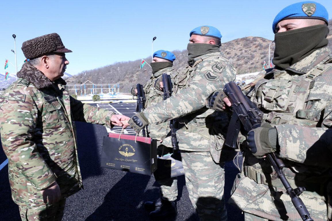 azerbaijan-defense-minister-meets-with-military-personnel-in-lachin-–-video