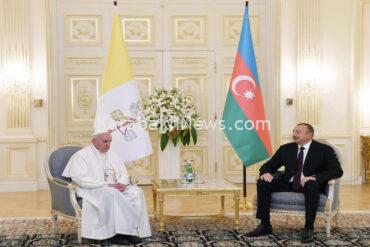 azerbaijani-president-congratulates-pope-francis