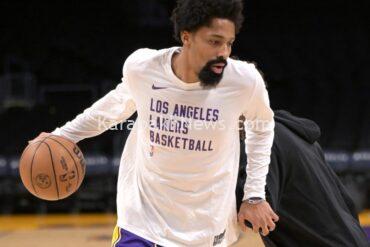 basketball-pickups:-spencer-dinwiddie-flourishes-in-spot-start