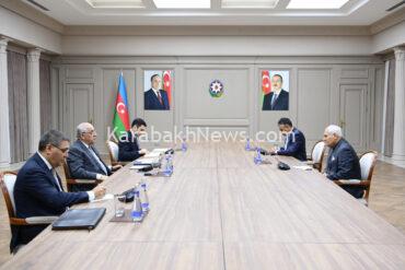 prime-minister-ali-asadov-meets-with-president-of-international-weightlifting-federation