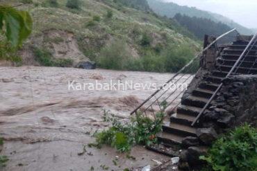 floods-in-armenia-left-two-people-dead-and-two-missing,-says-minister-video