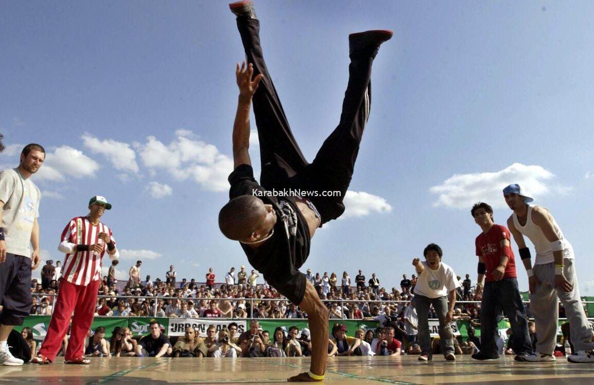 a-guide-to-‘breaking’-aka-‘breakdancing’,-the-new-sport-at-the-2024-paris-olympics