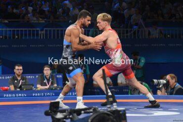azerbaijani-wrestler-suleymanov-advances-to-paris-2024-semifinals-(video/photo)