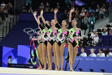 azerbaijani-gymnastics-team-wraps-up-group-routine-final-performance-at-paris-olympics-(photo)